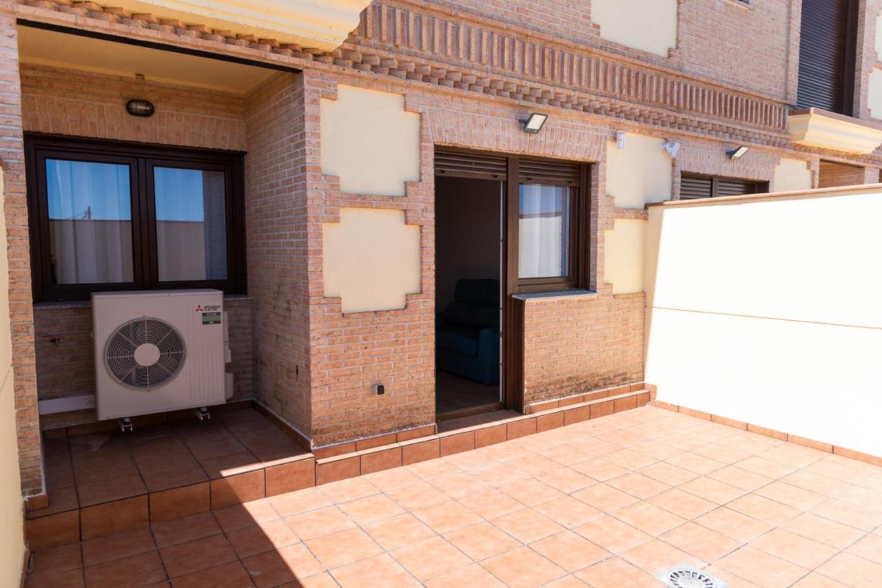 Apartamentos Hotel Carlos I Yuncos Kültér fotó